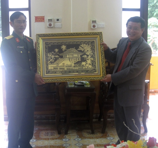 Government Religious Committee representative congratulates tradition day of the Vietnam People’s Army 